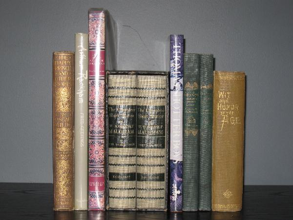 LITERATURE/ILLUSTRATORS.: Lot of 9 volumes: WILDE & ROBINSON. The Happy Prince And Other Tales. 1913; MAUGHAM. The Complete Short Stories. 2 Vols. 1953; GETTINGS. Arthur Rackham. 1976; THOMAS. Great Books And Book Collectors.