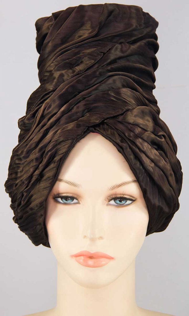 BILL CUNNINGHAM, "WILLIAM J" TURBAN & HAT BOX, 1960s (1 of 7)