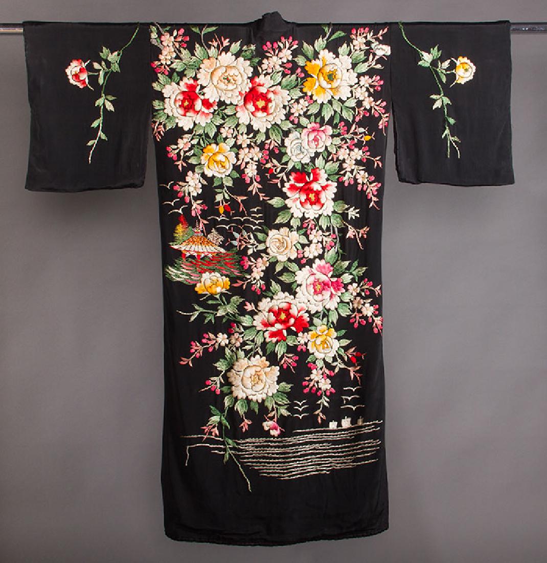 COLORFULLY EMBROIDERED KIMONO, JAPAN (1 of 7)