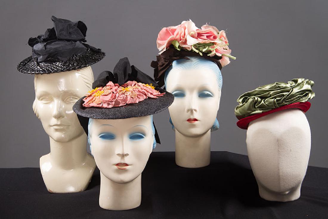 4 SMALL SUMMER HATS, 1940s (1 of 8)
