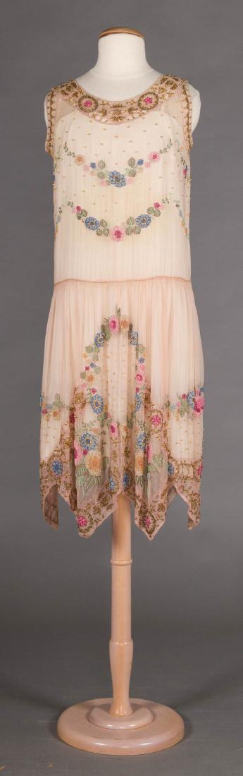 BEADED PALE PINK PARTY DRESS, 1920s (1 of 9)