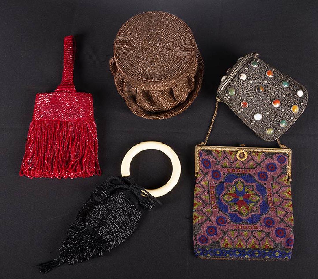 5 BEADED BAGS, 1910-1940 (1 of 6)