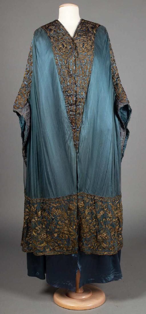 METALLIC EMBROIDERED SILK CAFTAN, EARLY 20TH C (1 of 9)