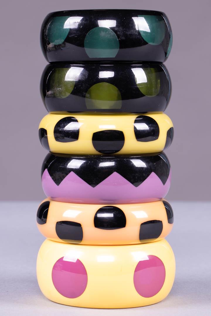 SIX PANTTI OR RAFIA & BOSSA BANGLES, AMERICA & PARIS (1 of 6)