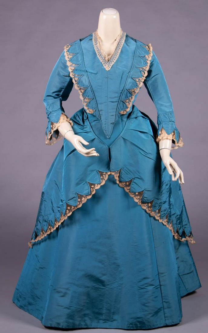 CHANGEANTE RIBBED SILK DAY DRESS, LATE 1860s (1 of 10)