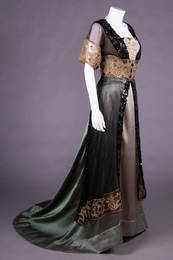 THOUSAND & ONE NIGHTS INSPIRED EVENING GOWN, c. 1910