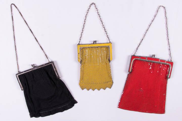 THREE WHITING & DAVIS MESH BAGS, AMERICA, 1930s (1 of 10)