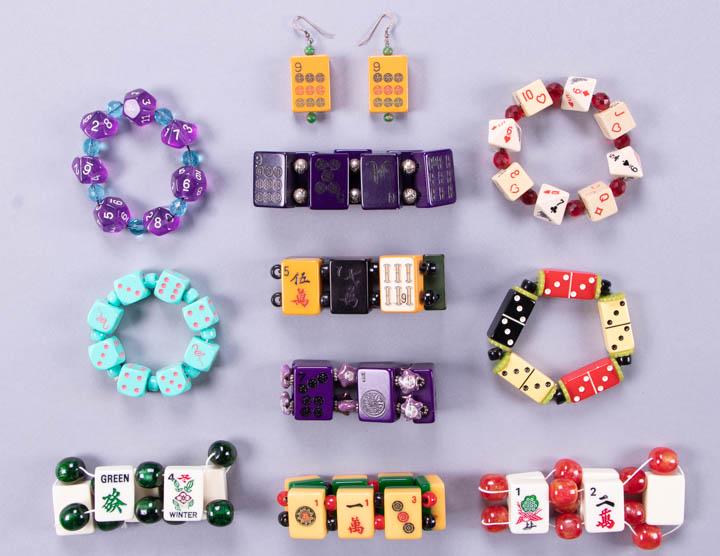 GENEROUS LOT MAHJONG & DICE GAME JEWELRY (1 of 9)