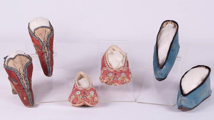 THREE PAIR SILK SHOES, CHINA, LATE 19TH- EARLY 20TH C (1 of 10)