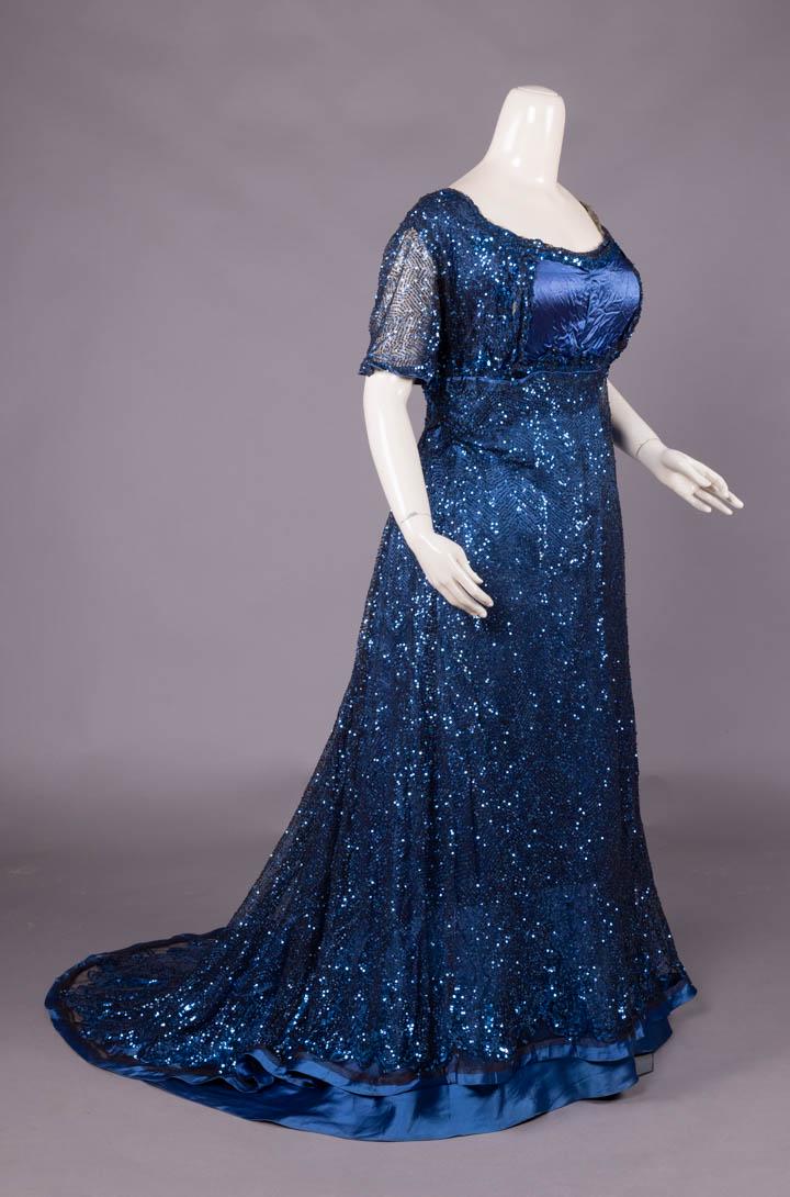 SAPPHIRE BLUE SEQUINED EVENING DRESS, c. 1912 (1 of 9)