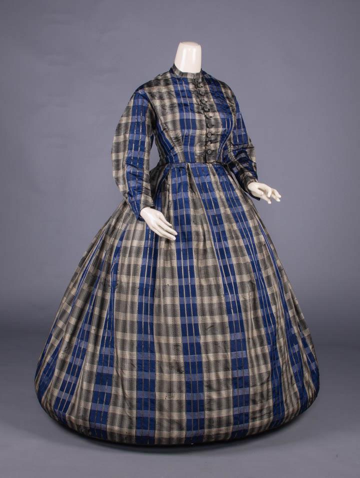 SILK TAFFETA DAY DRESS, c. 1859 (1 of 9)