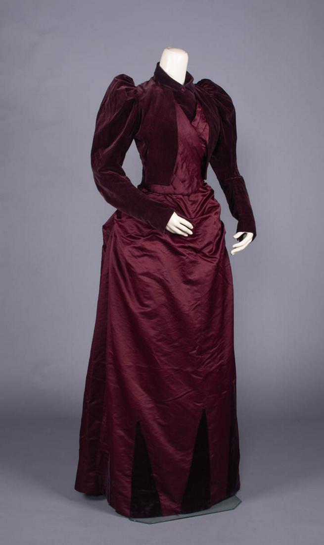 MAROON SILK VELVET & SATIN DINNER DRESS, c. 1892 (1 of 13)