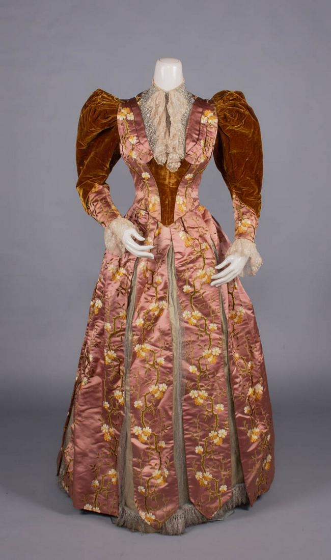 BROCADE & SILK VELVET DINNER GOWN, c. 1893 (1 of 9)