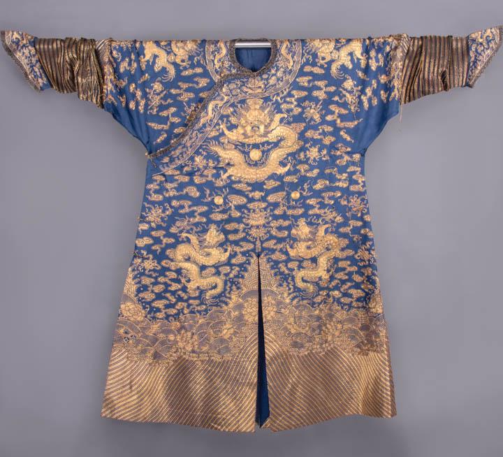 SEMI-FORMAL DRAGON ROBE, CHINA, 19TH C (1 of 10)