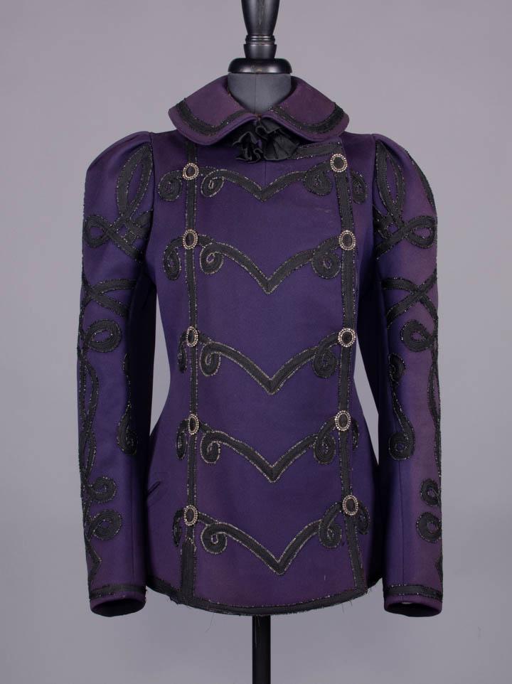 TAILORED LADIES JACKET, LONDON, EARLY 1890s (1 of 10)