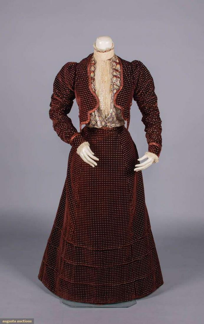SILK VELVET DAY DRESS, PARIS, c. 1905 (1 of 9)