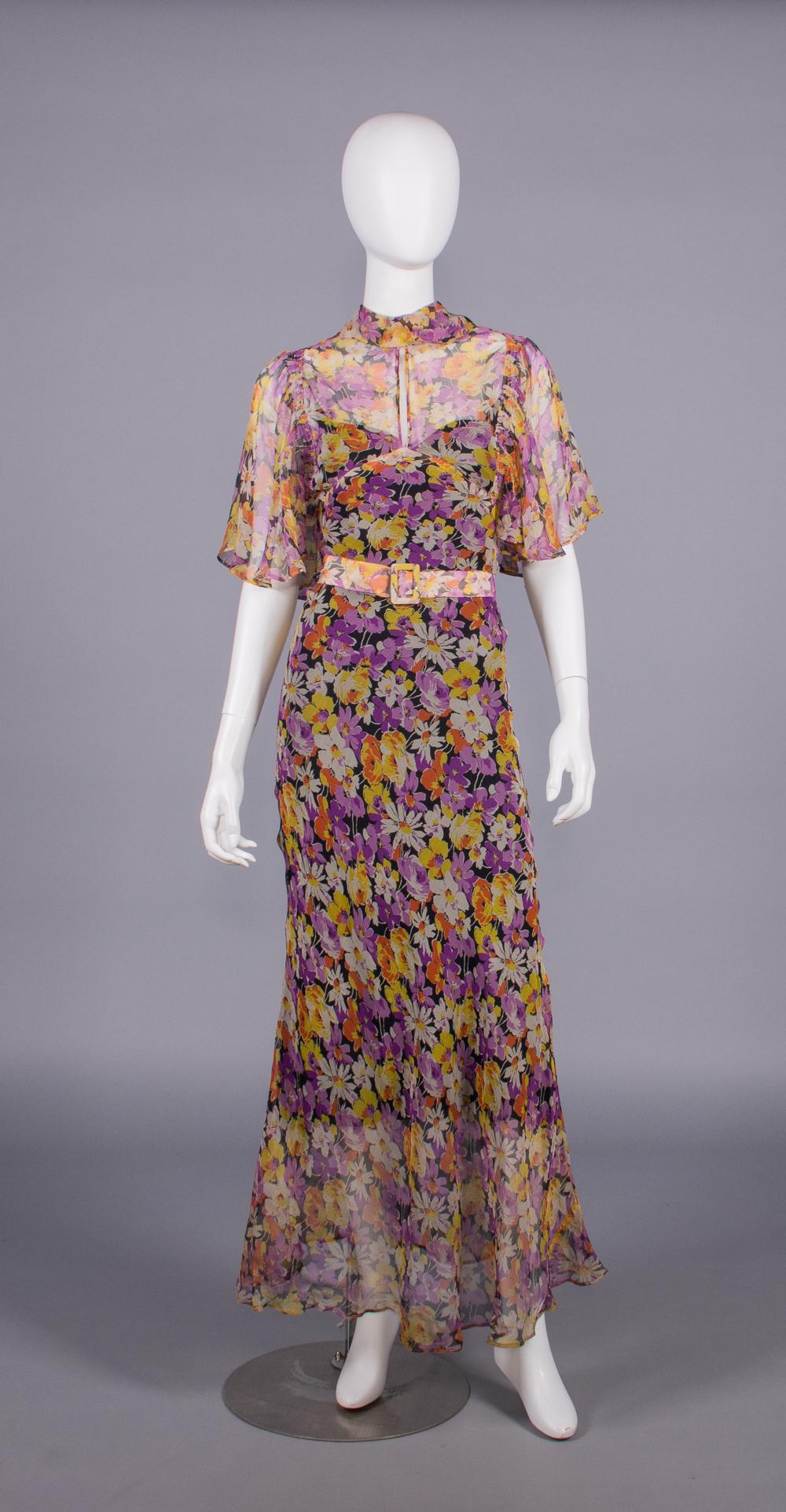 PRINTED SILK CREPE PARTY DRESS, c. 1935 (1 of 10)