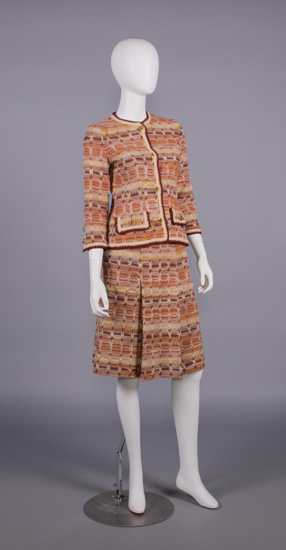 UNLABLED CHANEL SKIRT SUIT, PARIS, 1940s (1 of 10)