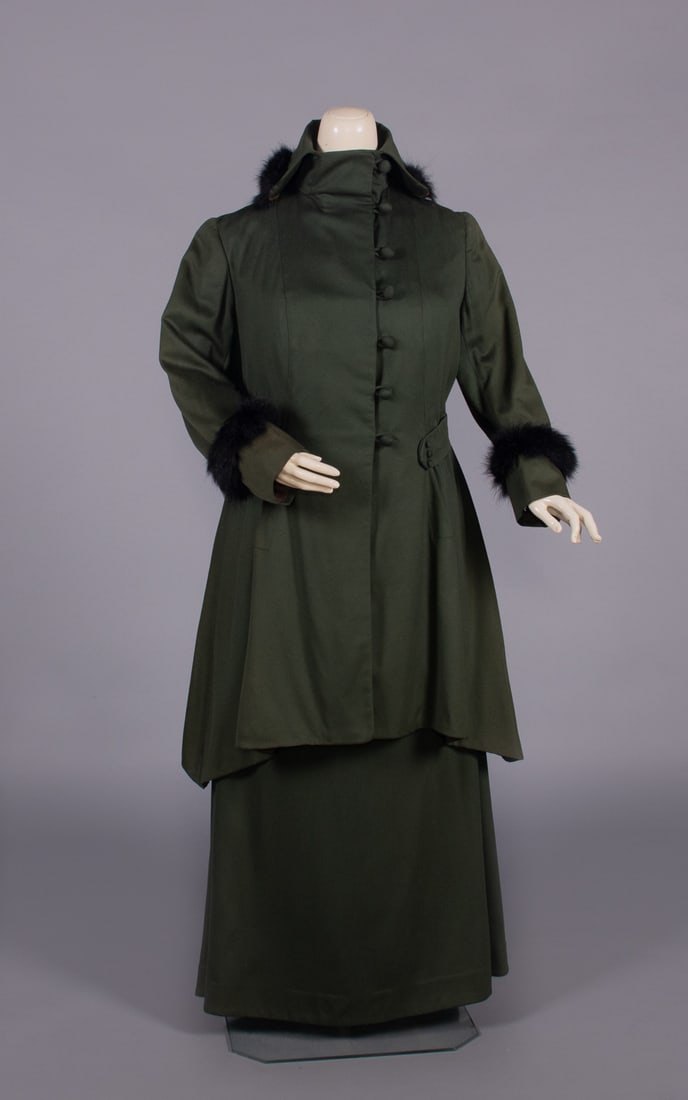 WOOL BROADCLOTH WALKING SUIT, c. 1915 (1 of 10)