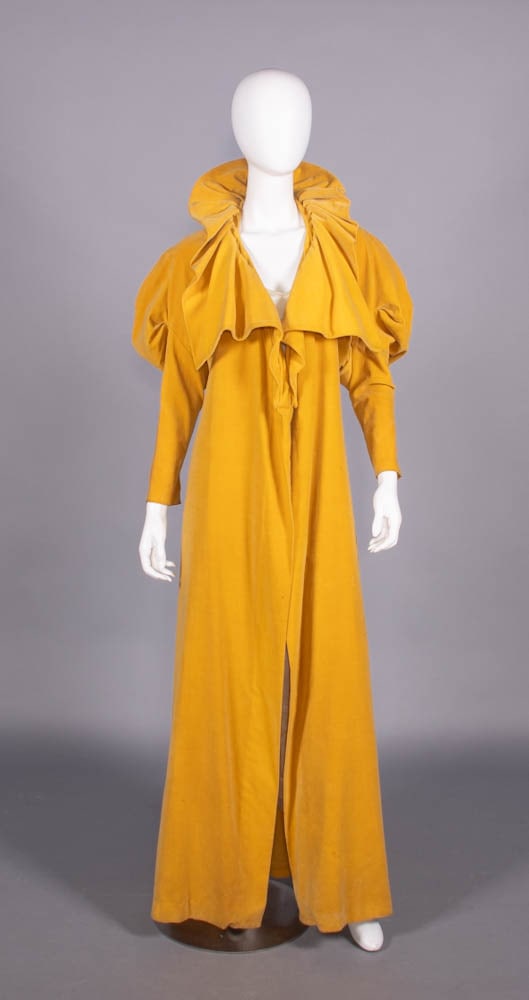 SILK VELVET EVENING COAT, C. 1935 (1 of 9)