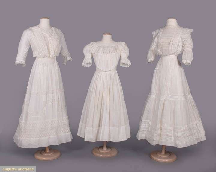 THREE YOUNG LADIES COTTON LINGERIE DRESSES, 1905-1910 (1 of 10)