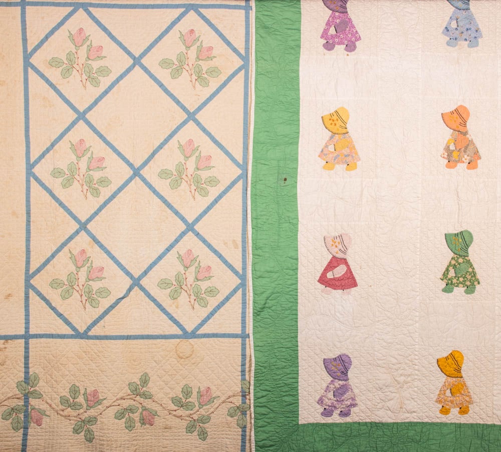 TWO COTTON APPLIQUE QUILTS, 1920s (1 of 12)