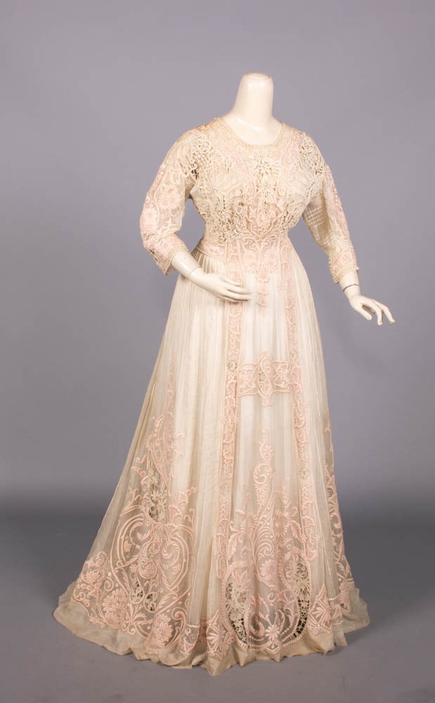 HAND EMBROIDERED & NEEDLE LACE LINGERIE GOWN, c. 1905 (1 of 8)