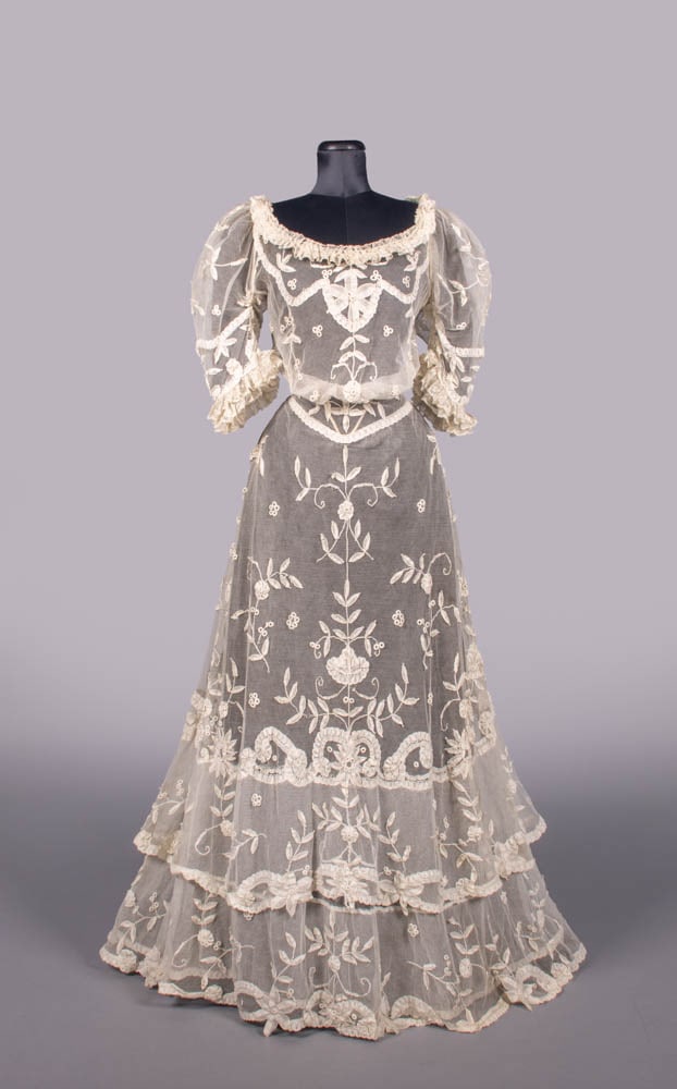 TAPE LACE & NET LINGERIE GOWN,  c. 1905 (1 of 9)