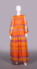 OSCAR DE LA RENTA SILK ORGANZA MAXI DRESS, USA, LATE 1960s-EARLY 1970s