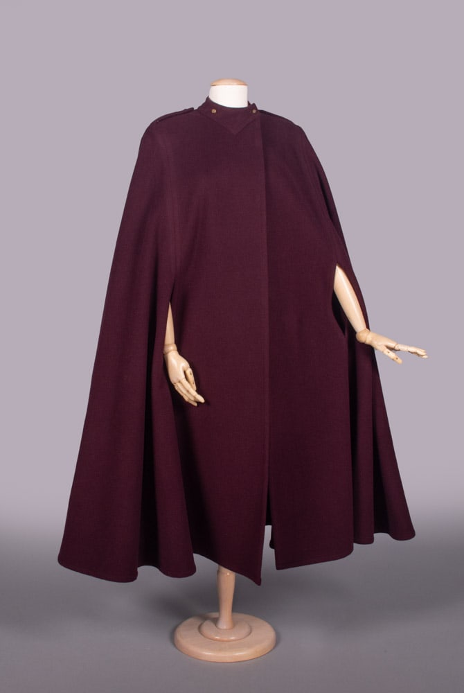 GALANOS WOOL CAPE, USA, 1980s (1 of 9)