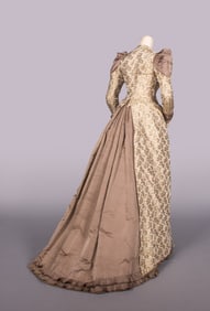 PATTERNED SILK & FAILLE DINNER GOWN,  c. 1888