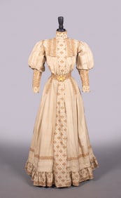 EMBROIDERED SILK PONGEE DAY DRESS, c. 1905