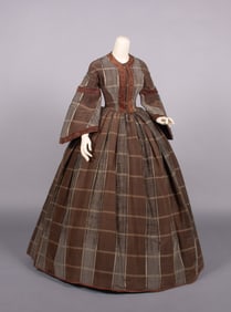 WOOL & SILK DAY DRESS, MID 1850s