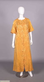 ELIZABETH ARDEN EVENING COAT FROM THE ARCHIVE OF OSCAR DE LA RENTA, 1964-65
