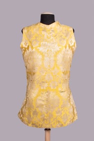 PATTERNED SILK STATUE ROBE, 1840s