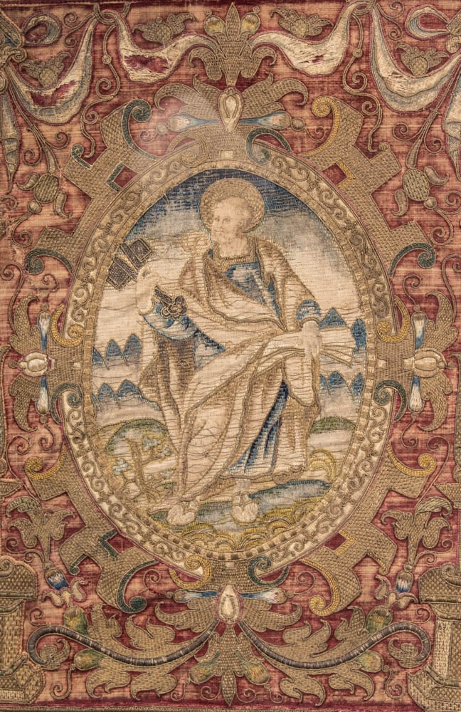 FRAMED EMBROIDERED SILK ANTEPENDIUM, SPAIN, 1600-1640