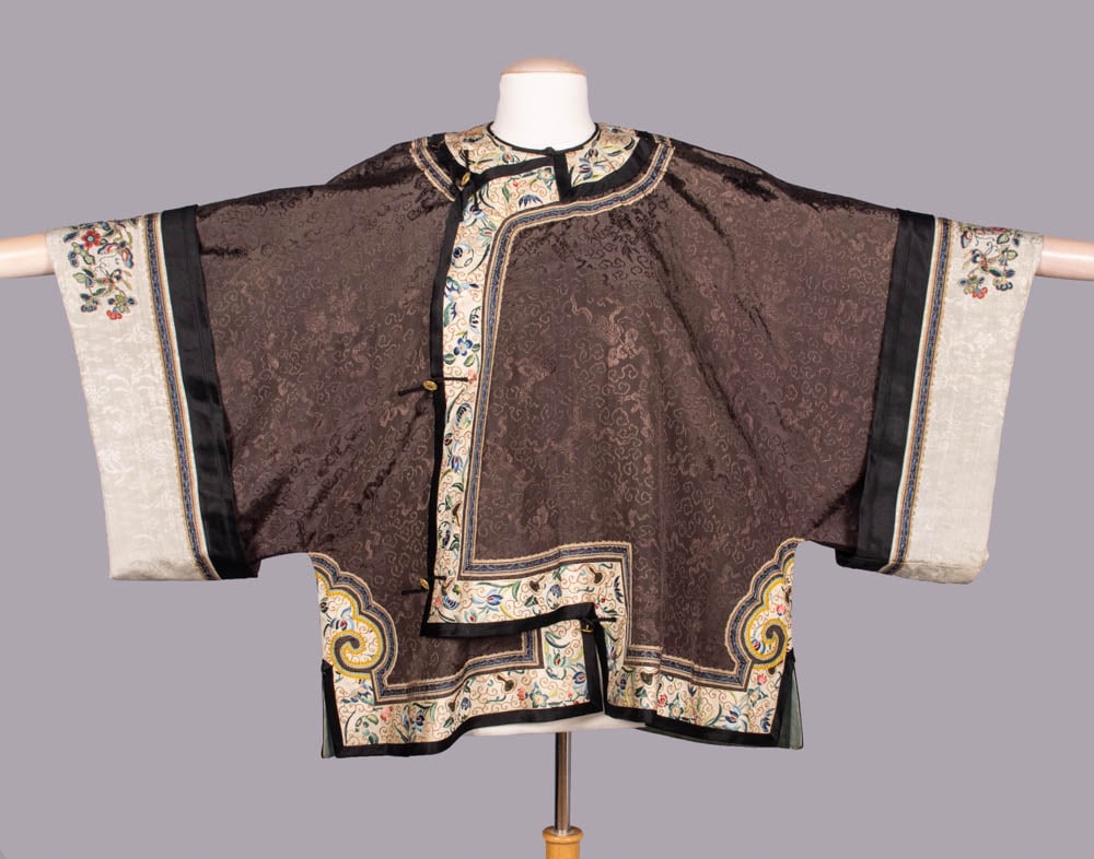EMBROIDERED & PATTERNED SILK LADIES JACKET, CHINA, LATE 19TH C (1 of 10)
