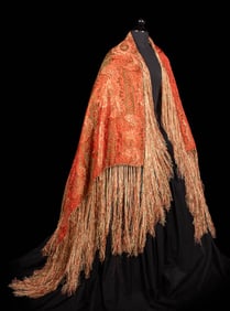 ART DECO LAME & SILK SHAWL, LATE 1920s