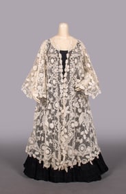 FINE IRISH CROCHET LACE COAT, 1905-1910