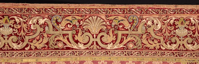 SILK & GOLD THREAD EMBROIDERED ANTIPENDIUM, FLORENCE, c. 1580