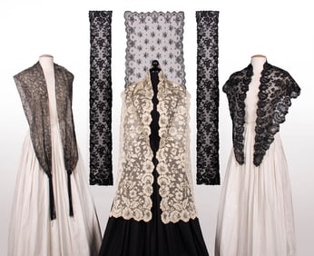 GROUP OF CHANTILLY LACE ACCESSORIES,  1880-1920