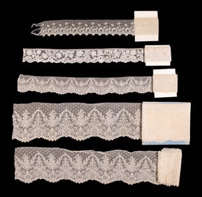 FOUR FLEMISH OR MECHLIN BOBBIN LACE LENGTHS, 18TH C