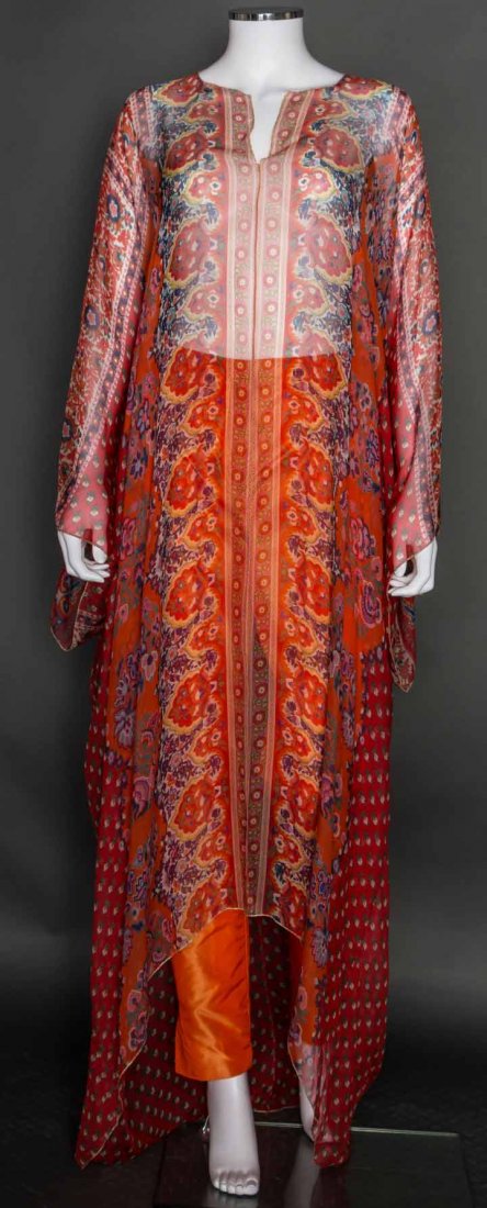 OSCAR De LA RENTA CAFTAN, 1970s: Labeled, 2-piece: 1 pair orange silk taffeta pants, orange silk chiffon oversized caftan in orange, red & blue paisley print, W 31", L 46"-61", Pants H 36", Inseam 31", L 46"-61", (original orange sil