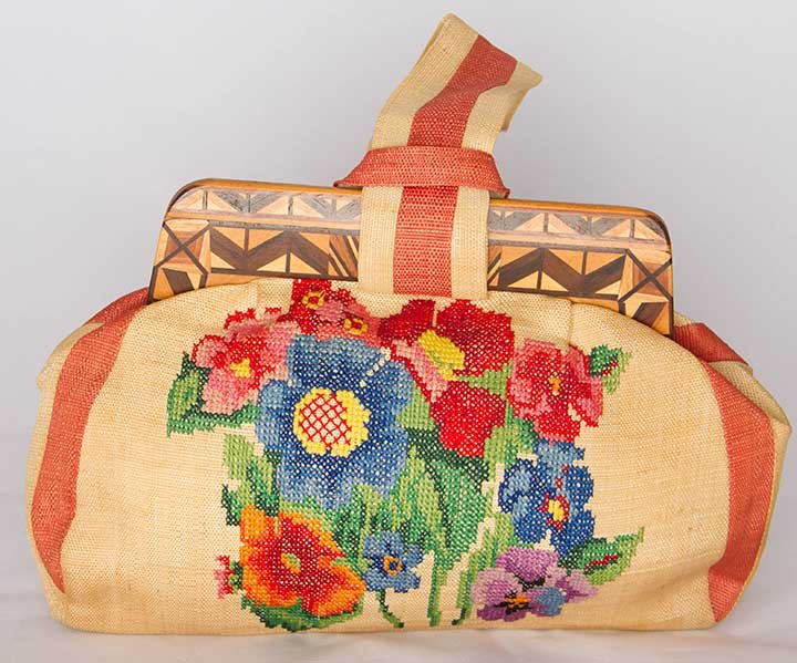 THREE STRAW HANDBAGS, 1940-1960s (1 of 8)