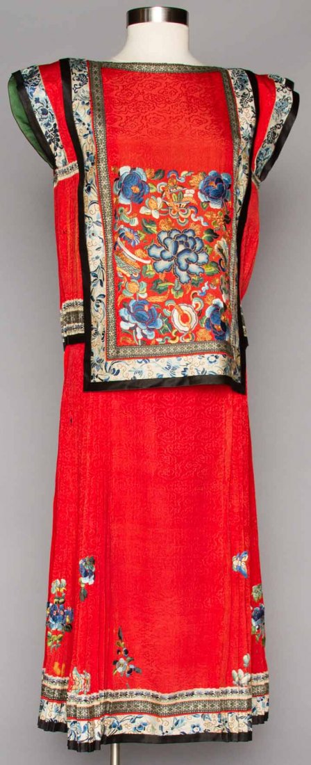 CHINESE EMBROIDERED DRESS, 1920-1930s (1 of 6)