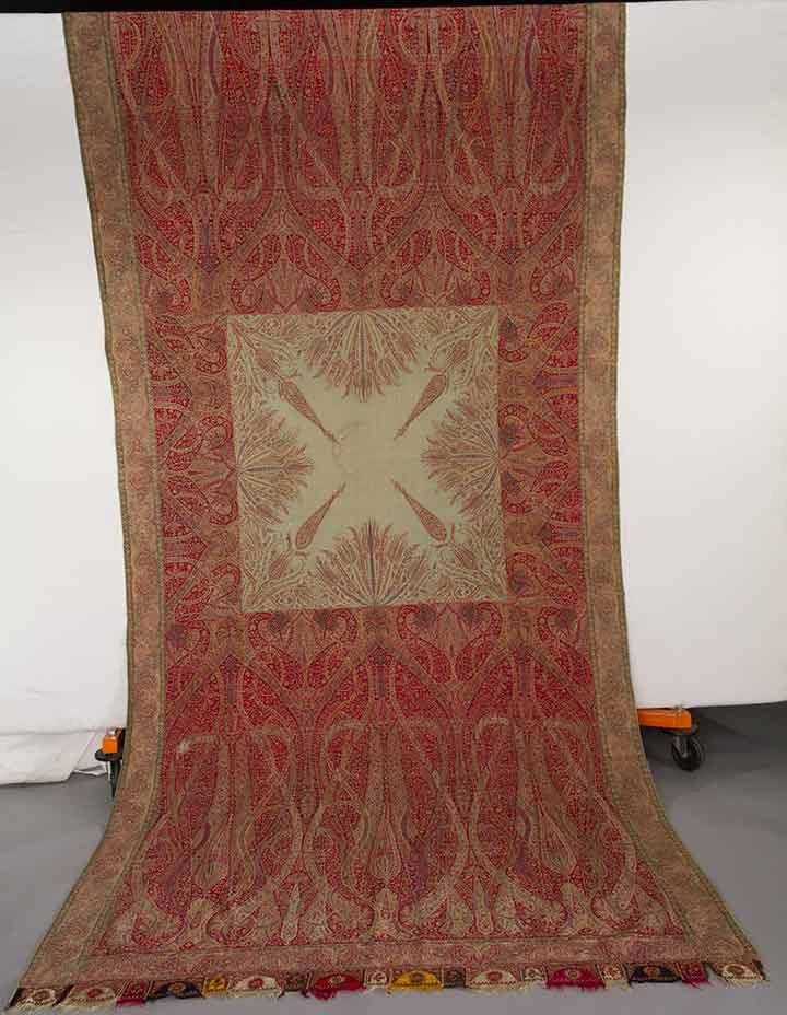 HANDMADE PAISLEY SHAWL, KASHMIR, MID 19TH C (1 of 3)
