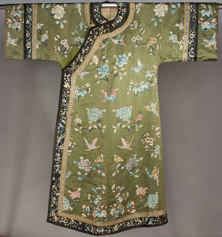 EMBROIDERED GREEN SILK ROBE, CHINA, c. 1900 (1 of 4)