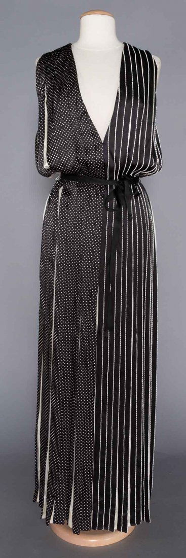 BILL BLASS BLACK & WHITE EVENING GOWN (1 of 6)