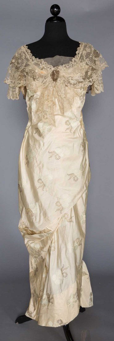 IVORY BROCADE EVENING GOWN, NEW YORK, c. 1912 (1 of 10)