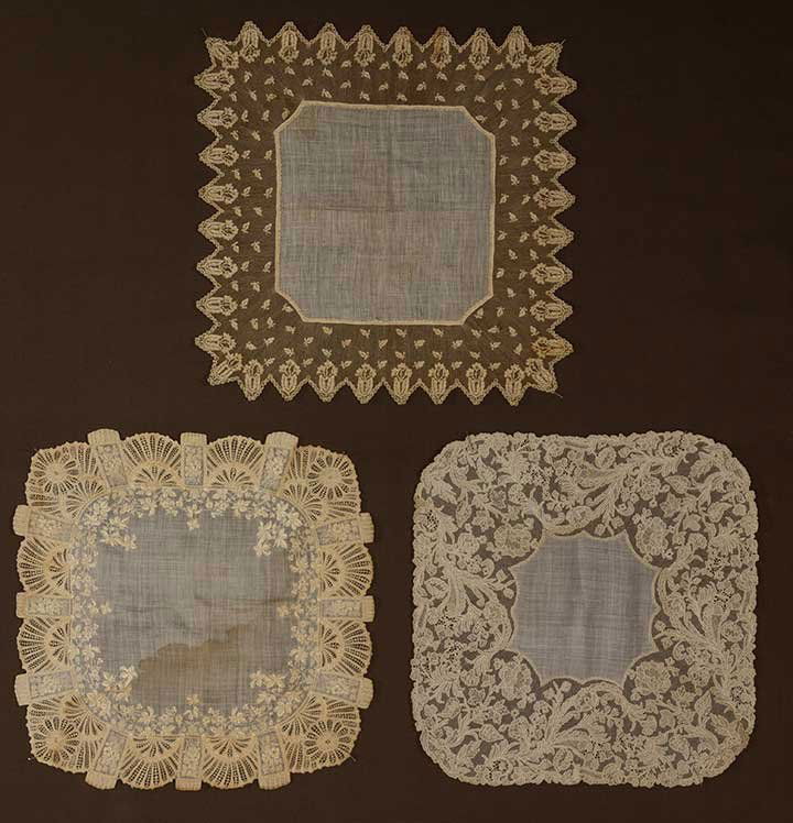 THREE HANDMADE LACE HANKIES, 19TH C (1 of 7)